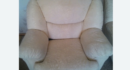 Химчистка кресла в Дербенте